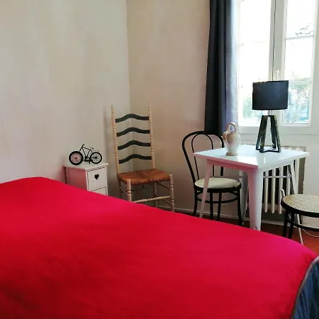 A Sur - 44 M² - Parking Inclus Apartment *