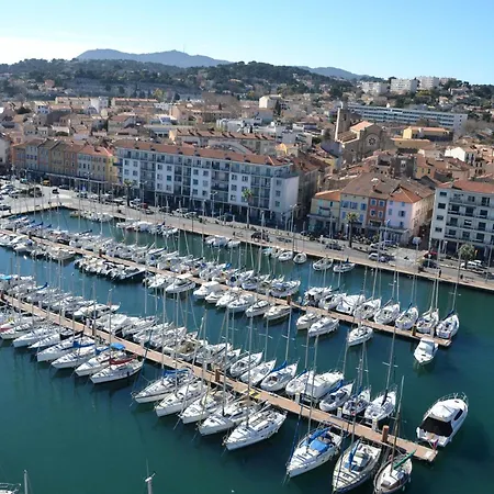 Apartment A 44 M² Avec Terrasse La Seyne-sur-Mer